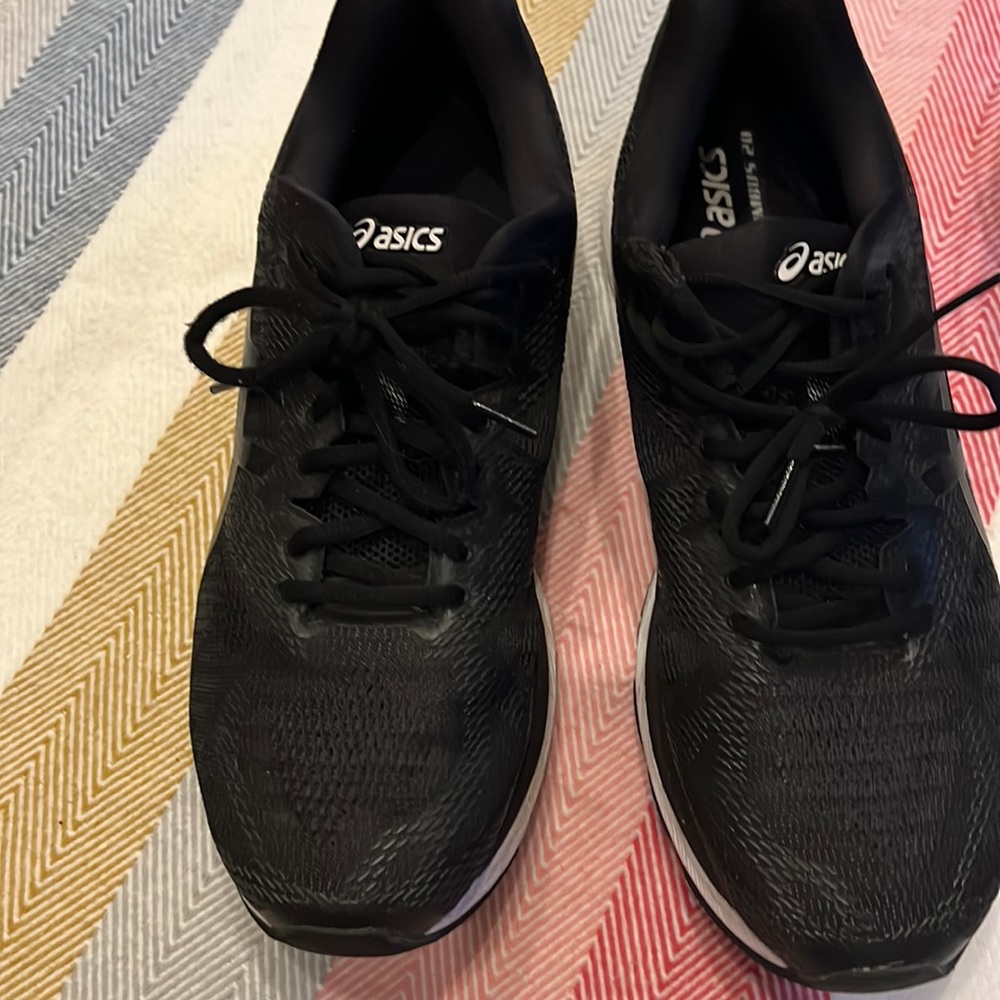 Asícs men sneaker